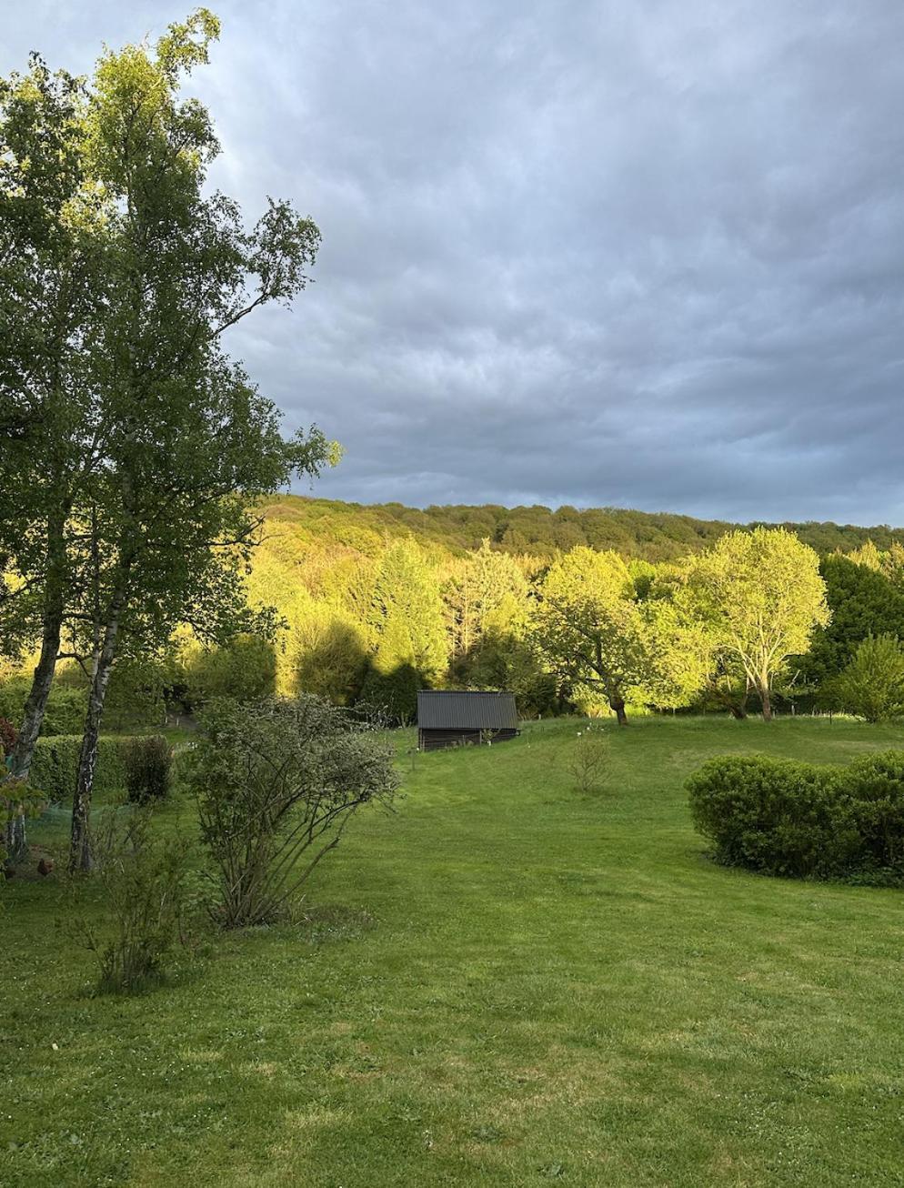 Les Deux Au Dessus De La Colline Séjour chez l'habitant